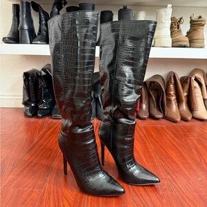Black Croc-Embossed Pointed-Toe Knee Boots